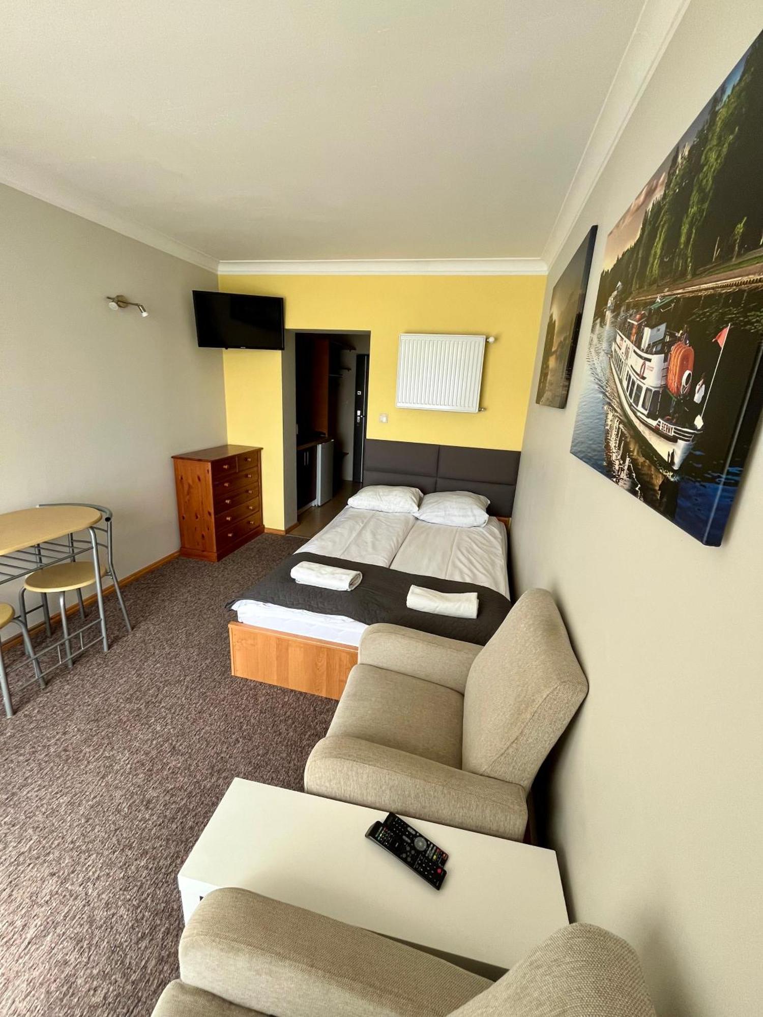 Gosciniec Rospuda 1 Bed and Breakfast Augustów Eksteriør billede